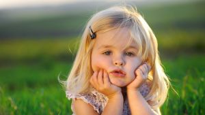 Trẻ em rất cần sự chăm sóc của gia đình
