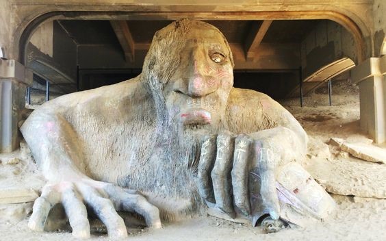 Freemont troll sẽ là một  địa điểm giúp bạn có những bức hình thật ấn tượng đấy