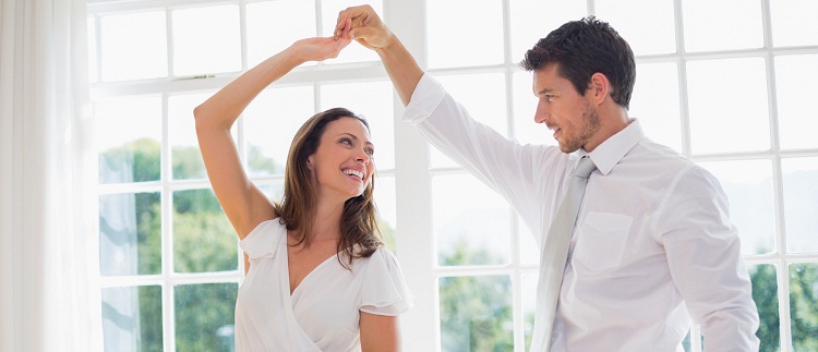 Chênh lệch tuổi tác giữa các cặp đôi