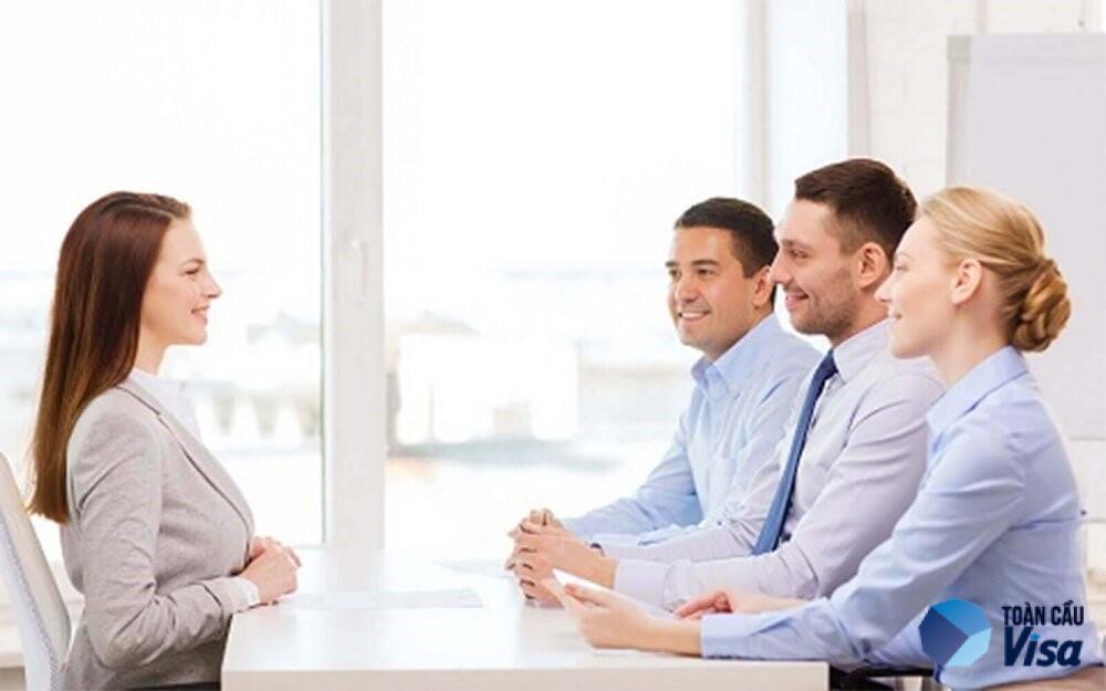 Nên tìm đến dịch tư vấn làm visa Mỹ để được hỗ trợ tốt nhất