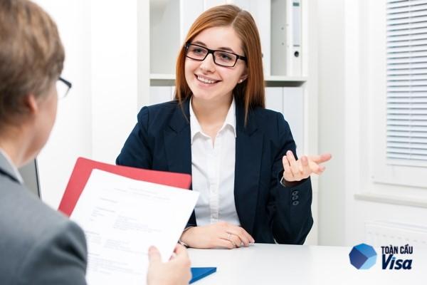 Đi phỏng vấn visa Mỹ cần mang đầy đủ các loại giấy tờ cần thiết