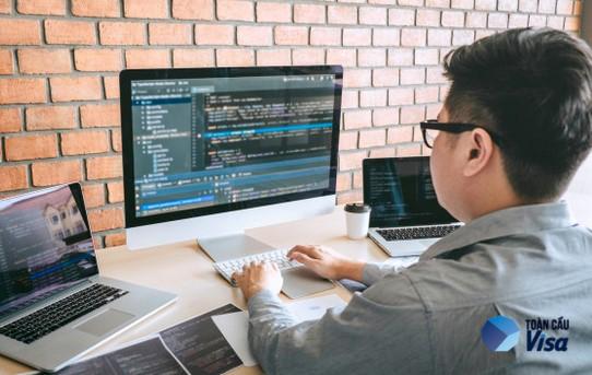 Lập trình viên là công việc tiềm năng của người Việt tại Mỹ