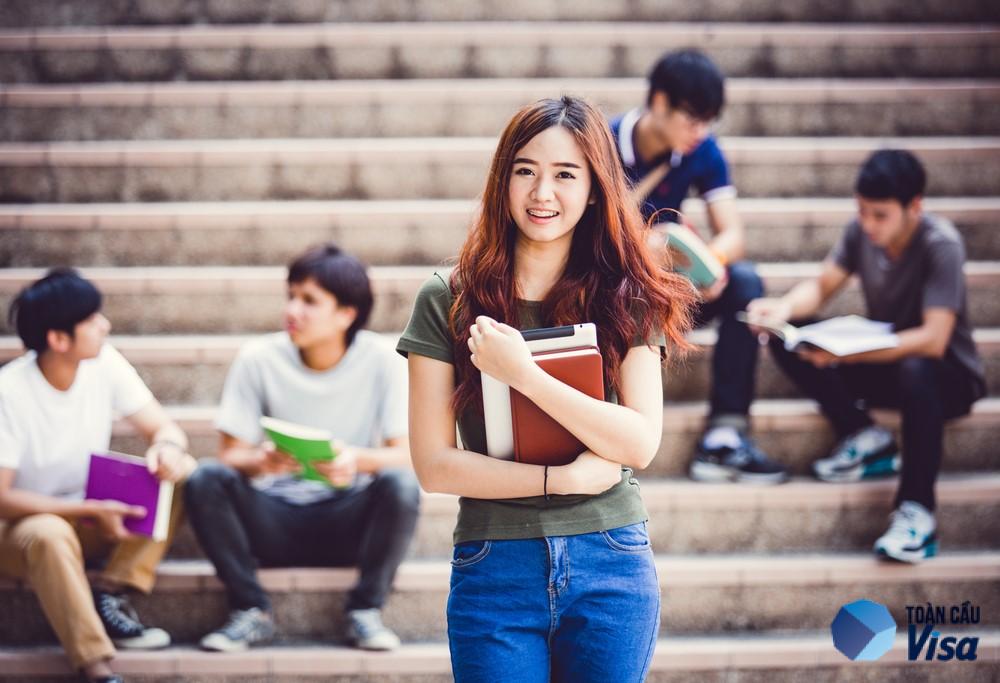 Bằng cấp ở Việt Nam không có giá trị khi ở Florida