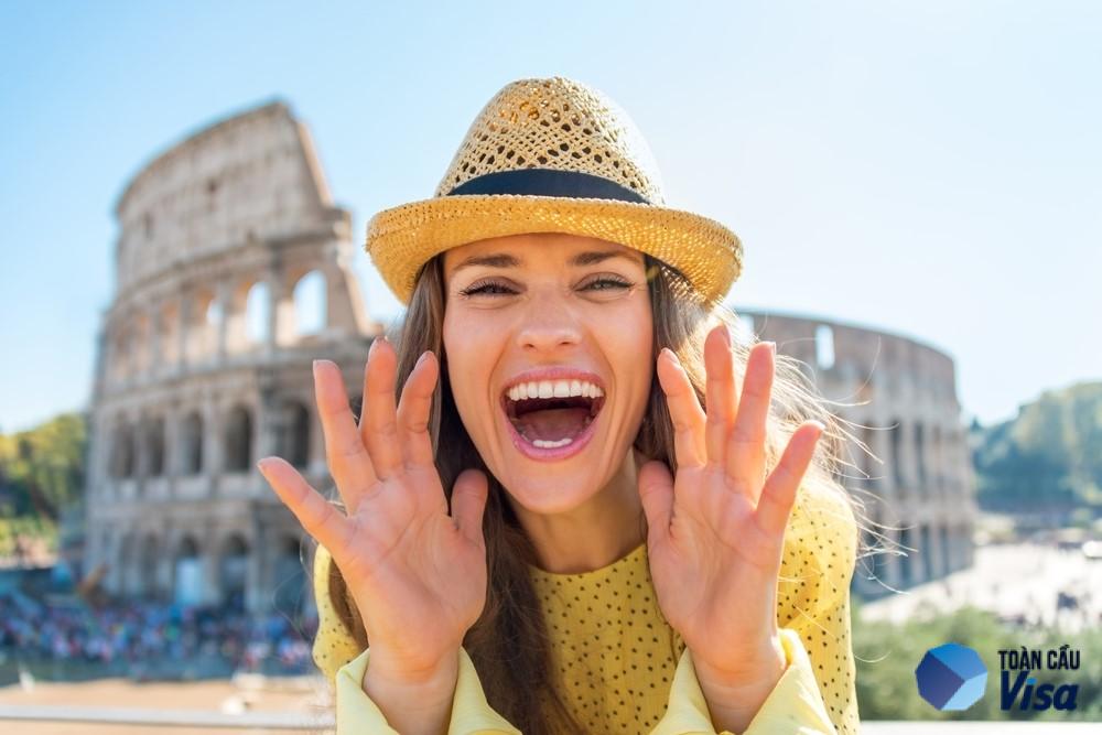 Người Việt ở Florida thường gặp rào cản về ngôn ngữ